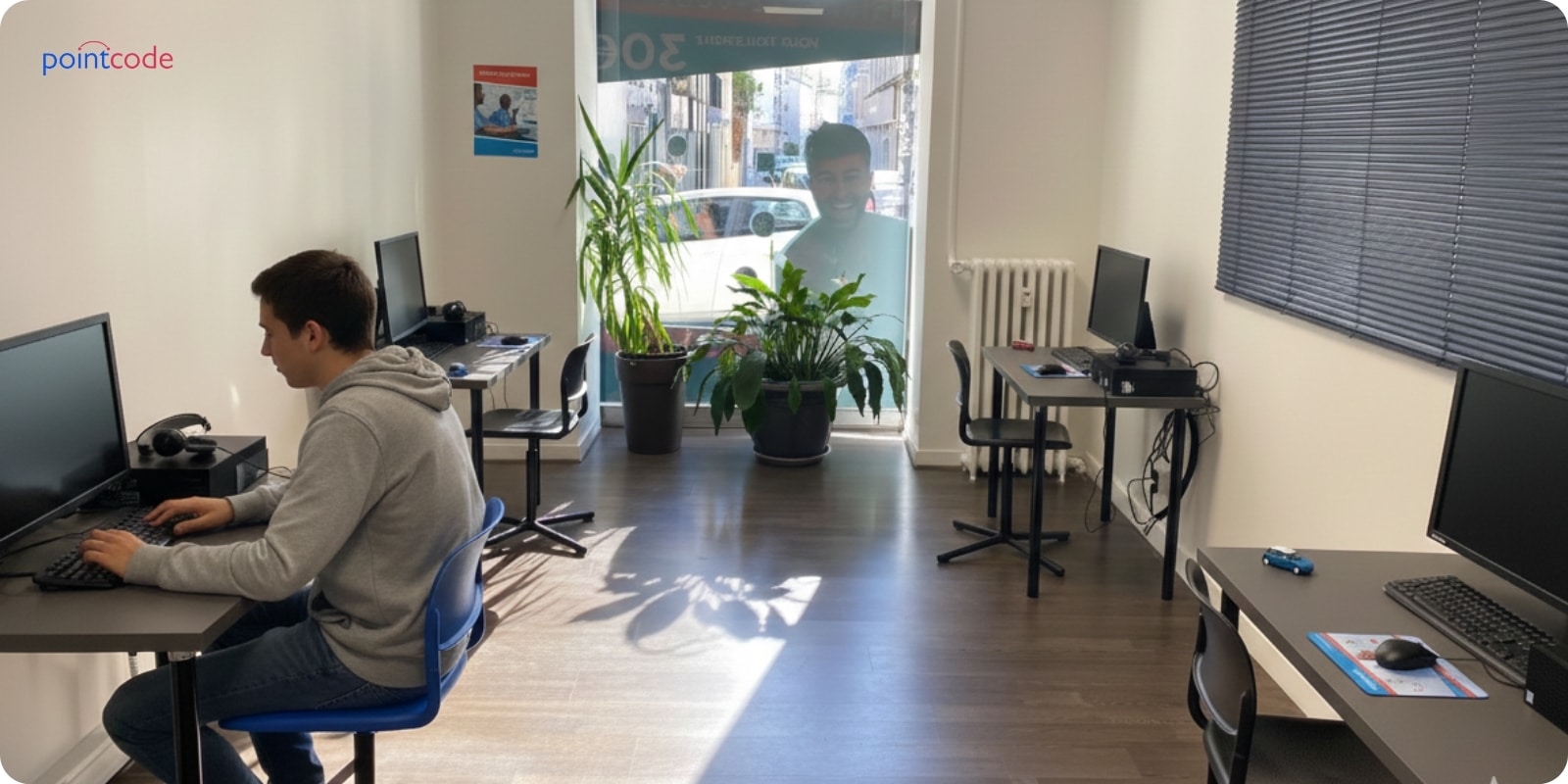 candidat au code passant son examen dans un centre Pointcode
