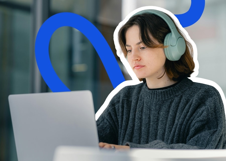 jeune fille révisant les thématiques du code de la route